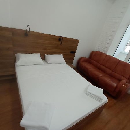 N.A.N. Apartments City Centre Киев Екстериор снимка