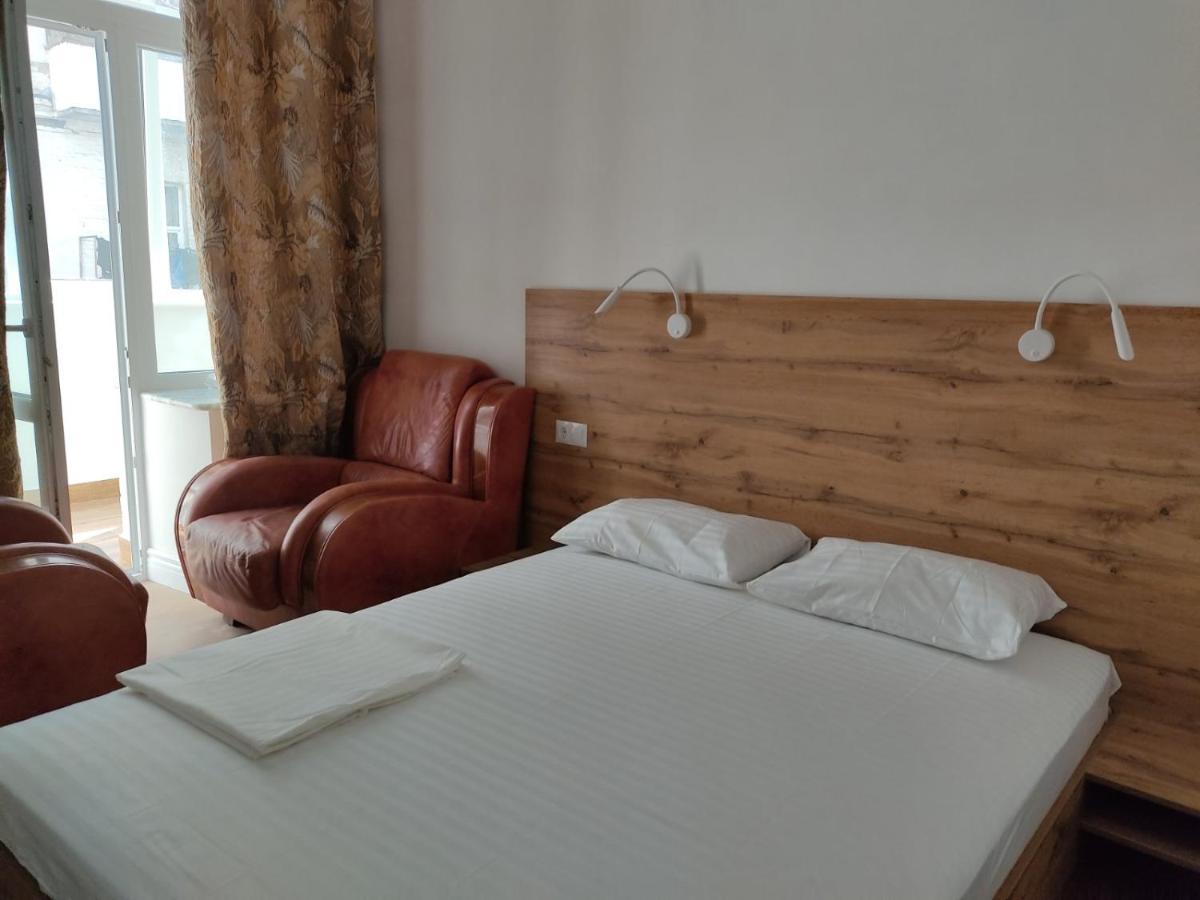 N.A.N. Apartments City Centre Киев Екстериор снимка
